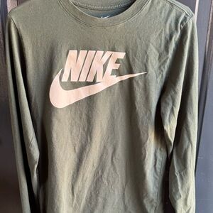 Nike Forest Green Tee
